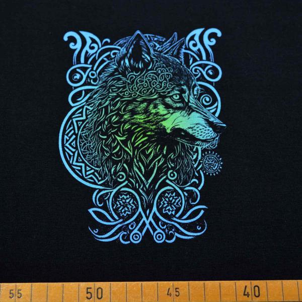 Baumwolljersey Panel ca. 68 cm Wolf im Triabal in Grün/Petroltönen auf Schwarz